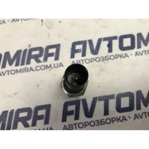 Датчик давления масла Hyundai Santa FE II 2.2 CRDI 2005-2009 2117427001
